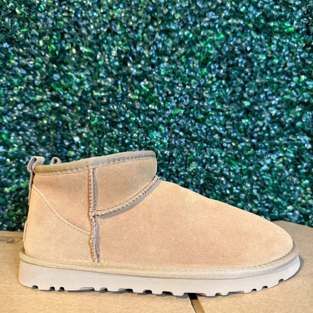 UGG Women's Classic Ultra Mini Chesnut